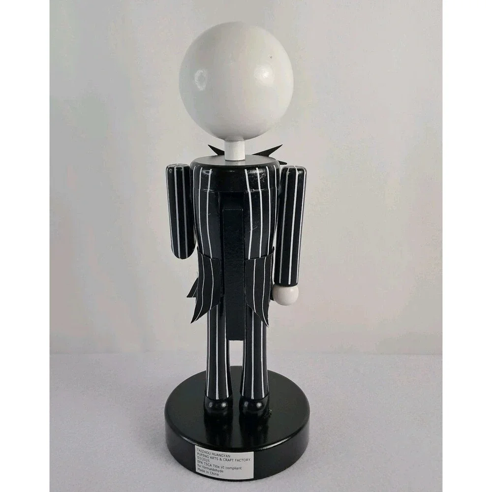 Disney The Nightmare Before Christmas Jack Skellington Nutcracker 12